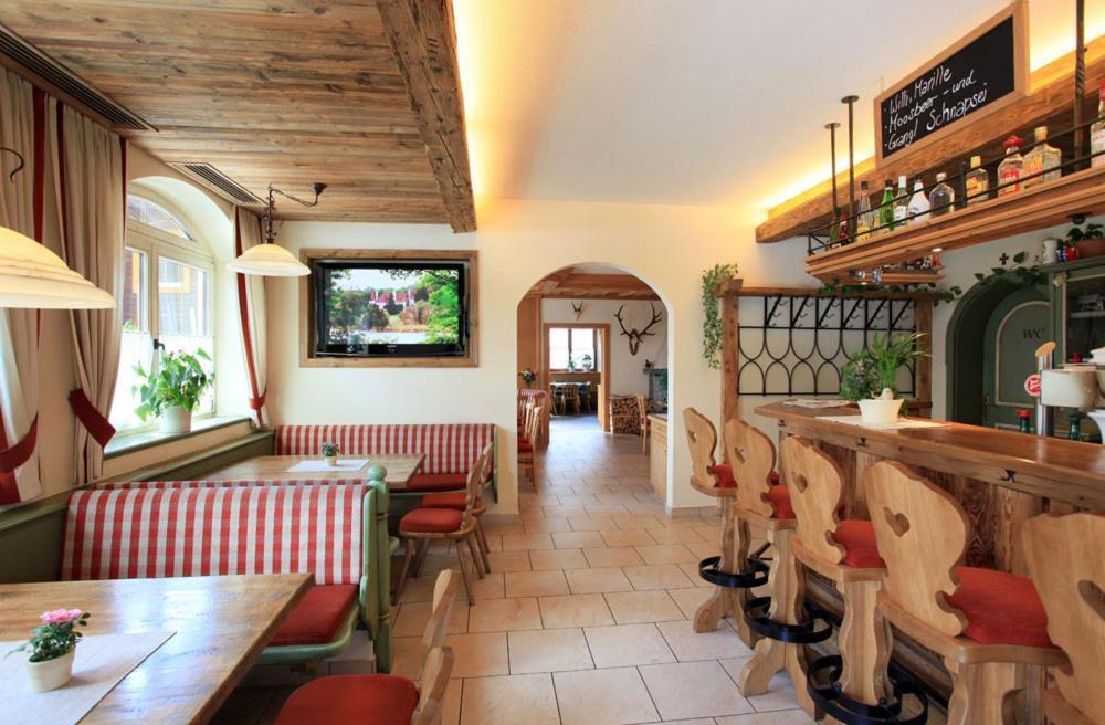 Cafe Pension Heim Kirchberg en Tyrol Extérieur photo